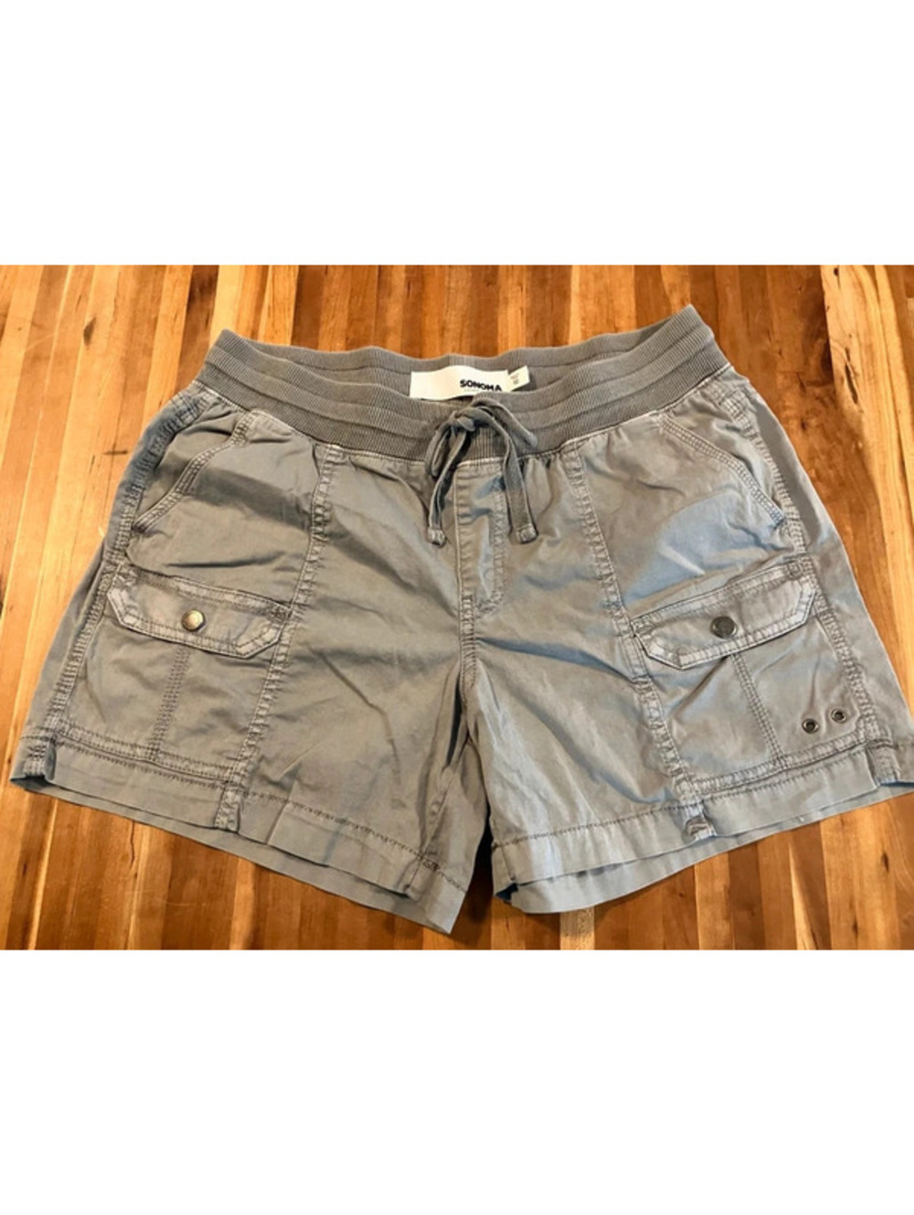 Sonoma Womens 10 Utility Cargo Shorts Sage Green Pull On Drawstring Waist